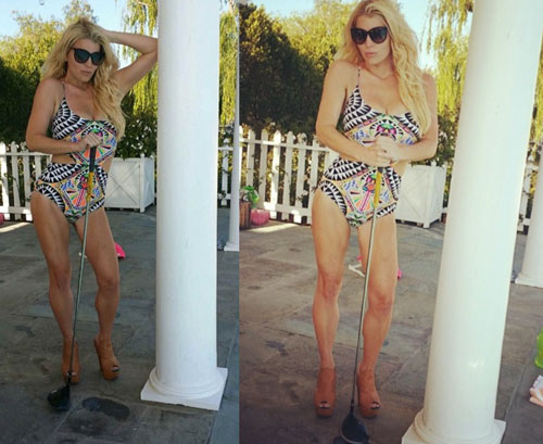 Oh, Here’s Jessica Simpson Awkward Posing With A Golf Club While Wearing A Bathing Suit