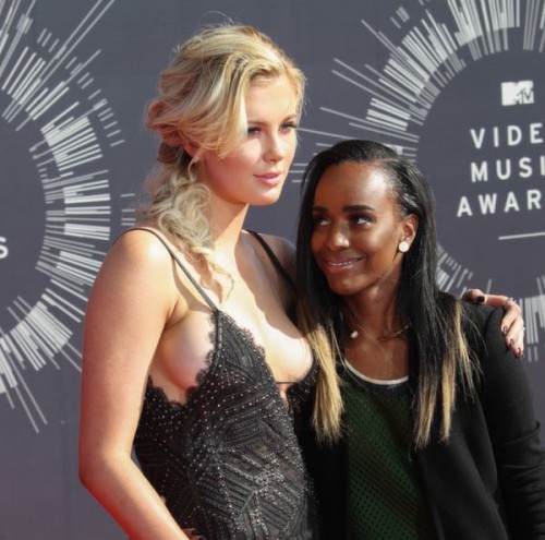 Ireland Baldwin and Angel Haze Are Still Scissoring