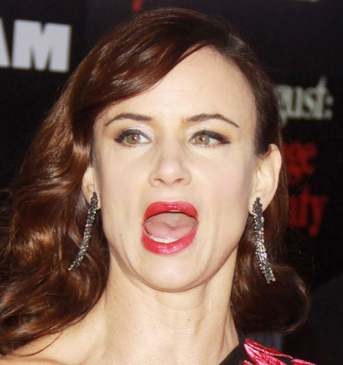 Dlisted | Juliette Lewis OnThe Scientology Hate: It’s A Conspiracy Funded By The Pharmaceutical ...