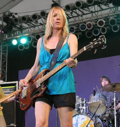 Kim Gordon Has Some Shit To Say About Courtney Love And Billy Corgan