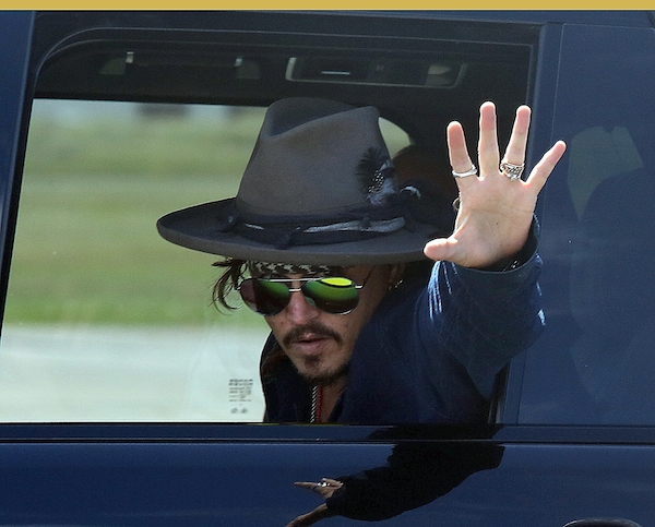 Dlisted | INF – Johnny Depp Leaving Brisbane Airport With Injured Hand
