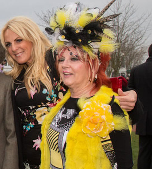 therealqueenofengland2015