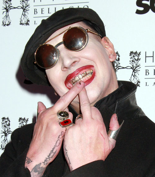 Dlisted Marilyn Manson Got Punched In The Fac