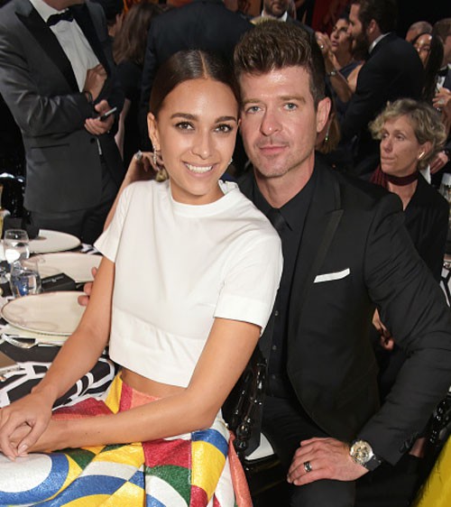Robin Thicke Might Be Engaged To His 20-Year-Old Girlfriend