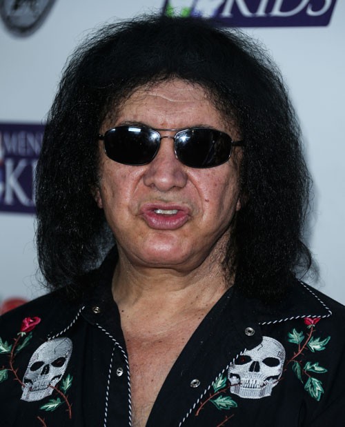 The Police Searched Gene Simmons’ House For Child Porn (But Gene Isn’t A Suspect)