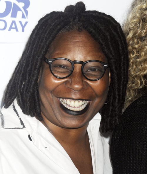 Dlisted The Execs At Abc Think Whoopi Goldberg Wants Them To