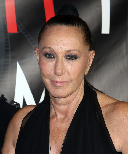 Dlisted | Donna Karan Offers The “They Were Asking For It” Defense Of ...