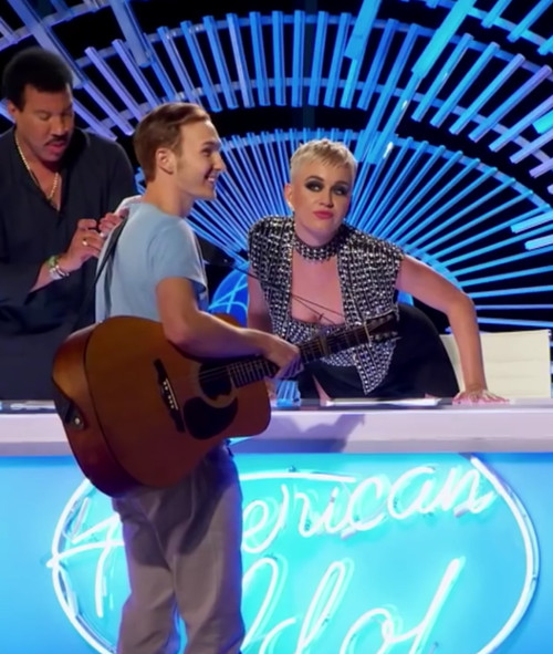 Dlisted | The Kid Katy Perry Kissed On “American Idol” Walked Back His ...