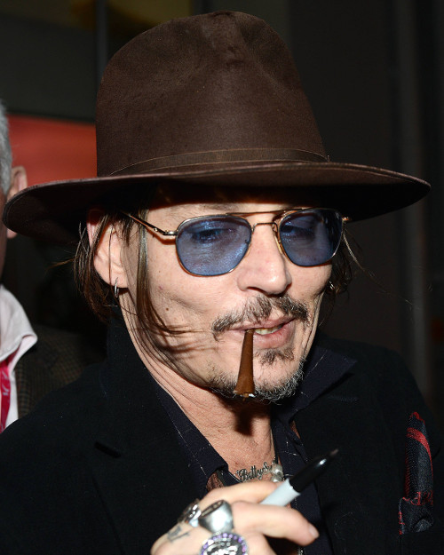Dlisted | Recent Pictures Of Johnny Depp Have Fans Concerned About His ...