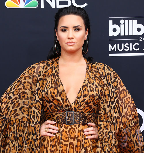 Dlisted | Demi Lovato Has Reportedly Been Hospitalized For An Overdose  (UPDATE)
