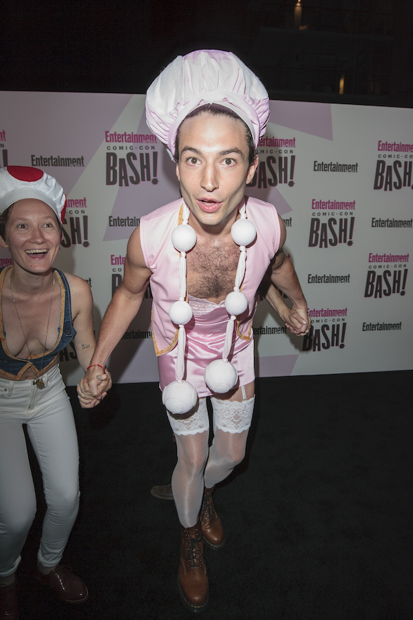 Dlisted Open Post Hosted By Ezra Miller As Toadette At Comic Con