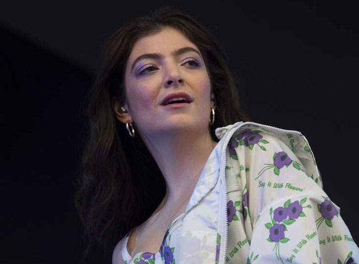 #FreeLorde Trended On Twitter After People Thought Lorde Was Actually In Jail