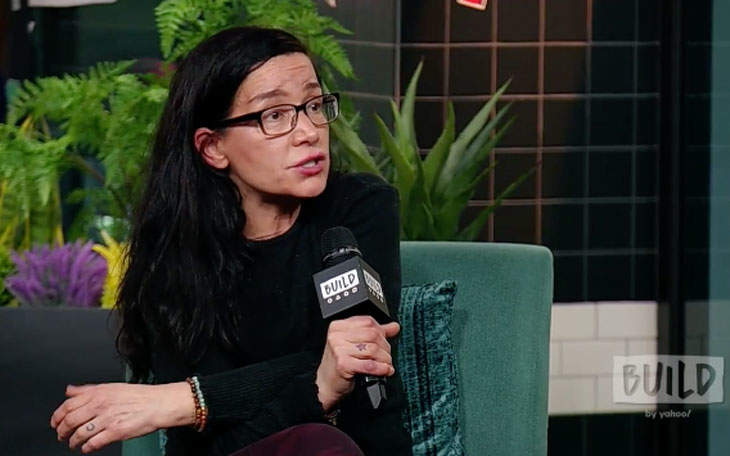 Janeane Garofalo Blames Edward Norton For Her Losing Out On Helena Bonham Carter’s Role In “Fight Club”