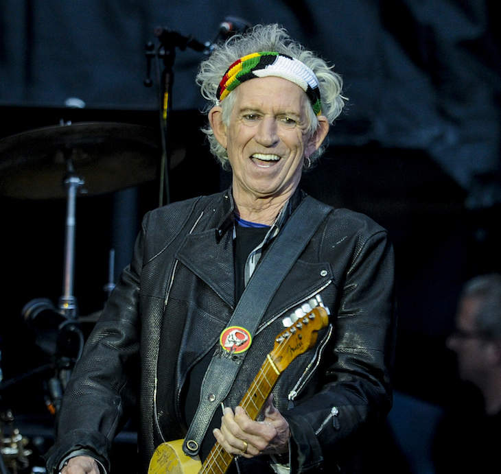 Keith Richards Has Been Wearing His “Comfies” During The Pandemic, And Says He’ll Die When He Dies