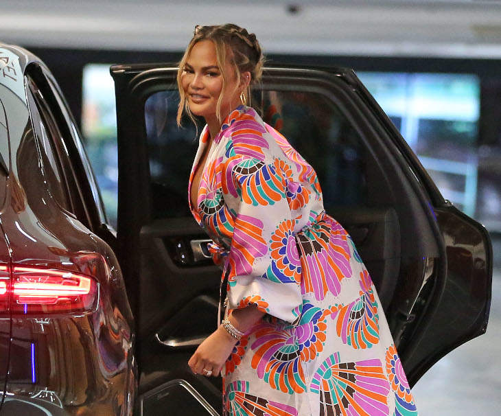 Today In Boo Hoo News: Chrissy Teigen Says Being In “The Cancel Club” Sucks