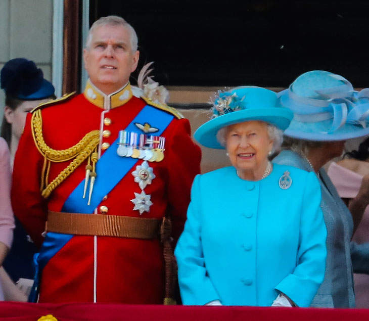 Queen Mummy Is Reportedly Going To Pay For Prince Andrew’s Legal Defense Against Sex Abuse Allegations