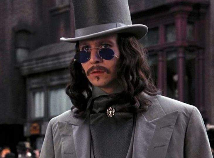 Dlisted Gary Oldman Slept In A Coffin During The Filming Of “Bram Stokers Dracula”