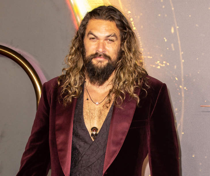 Dlisted | Jason Momoa Is Reportedly Living In A $750,000 RV