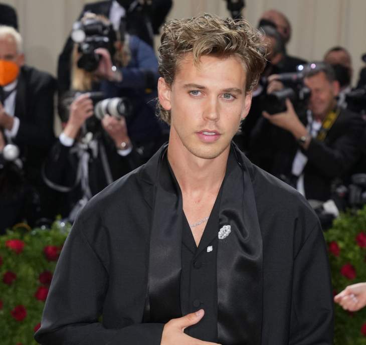 Dlisted | Austin Butler Has Kicked Off His “Elvis” Oscar Campaign But ...
