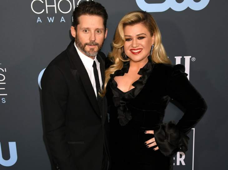 Dlisted | Kelly Clarkson’s Ex-Husband Has Finally Moved Out Of Her ...
