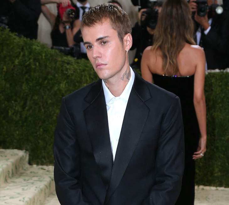 Justin Bieber Cancels Remaining Tour Dates to Prioritize Health