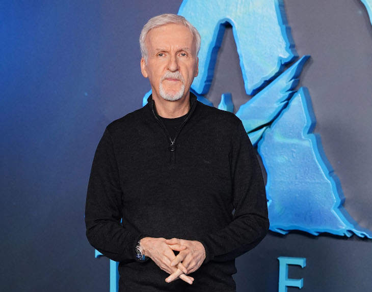 James Cameron Says His Pregant Na’vi Warrior In “Avatar: The Way Of Water” Is “The Last Bastion For Female Empowerment”