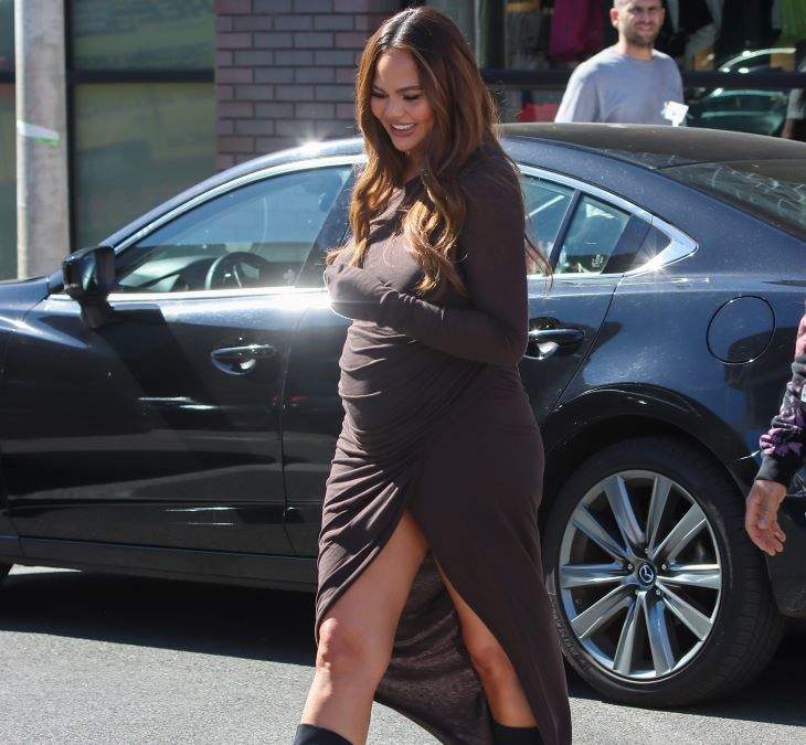 Chrissy Teigen Wanted To Know If Getting A Bikini Wax While Pregnant Was Way More Painful, So She Asked Twitter