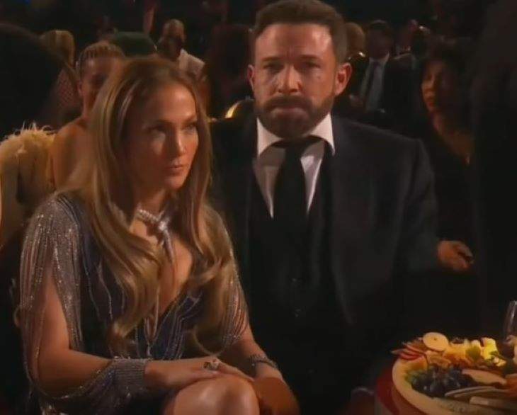 A Professional Lip Reader Thinks Jennifer Lopez Told Ben Affleck To Look “More Friendly, Motivated” At The Grammys, And A Source Says He Was Just Tired