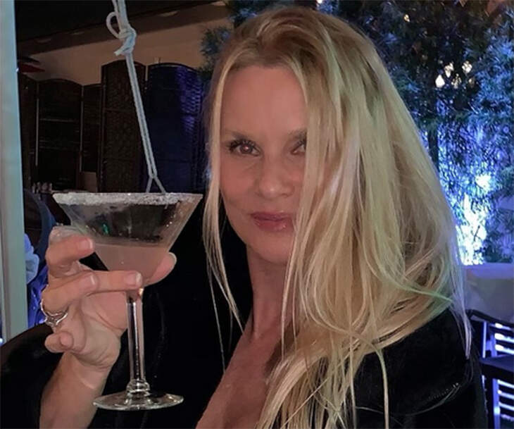Nicolette Sheridan Says Bravo Execs Are “Desperate” For Her To Join “Real Housewives Of Beverly Hills”