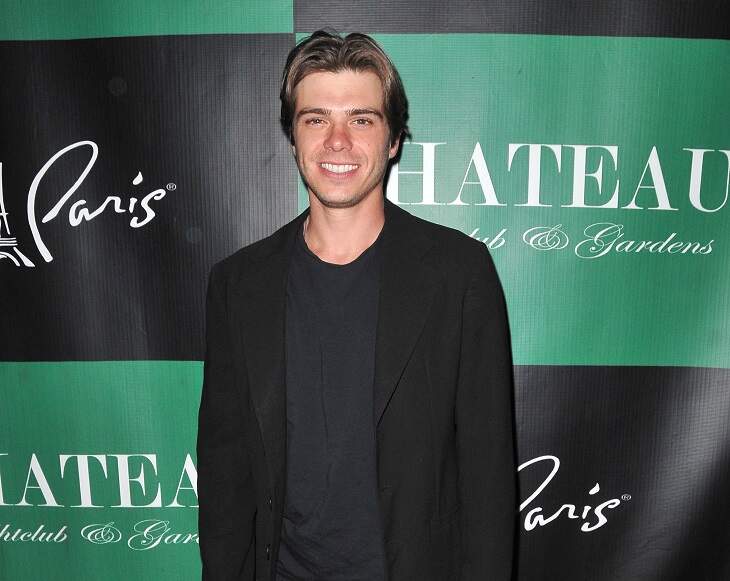 Matthew Lawrence Says He Got Dropped By His Agent For Refusing To Get Naked For A Famous Director
