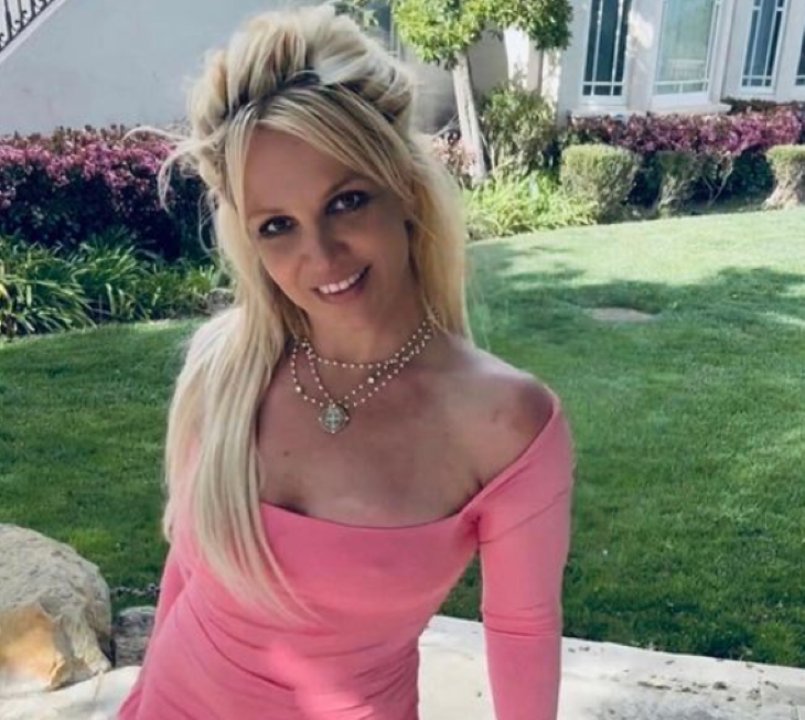 Britney Spears’ Book Is Allegedly Delayed Due To Legal Concerns Surrounding What She Might Reveal About Some Hollywood Stars