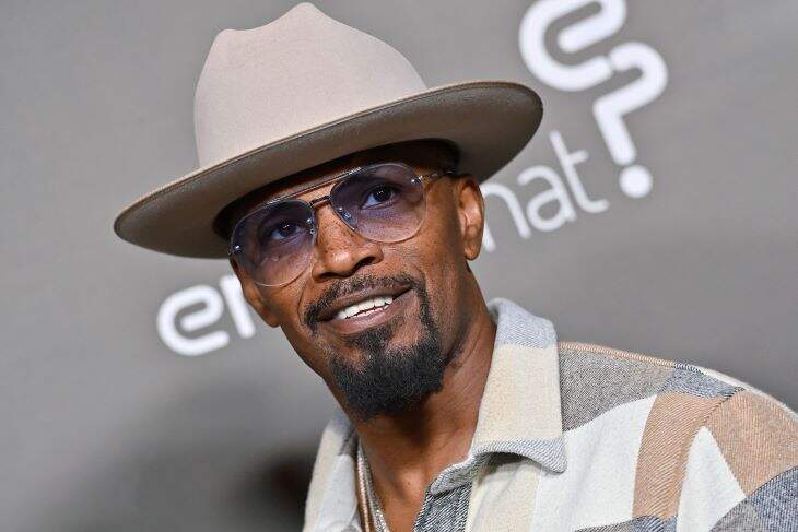 Jamie Foxx Is Still In The Hospital After Three Weeks, And Those Close To Him Are Asking For Prayers (UPDATE)