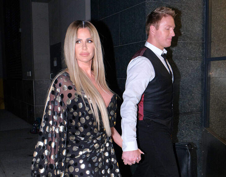Kim Zolciak Is Selling Her Wigs And Reportedly Begging Bravo For A Job